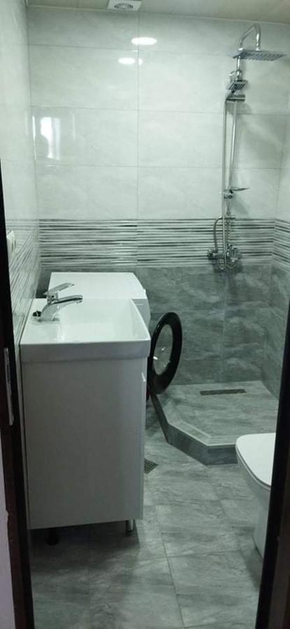 Guesthouse Zeinabi ティビリシ エクステリア 写真